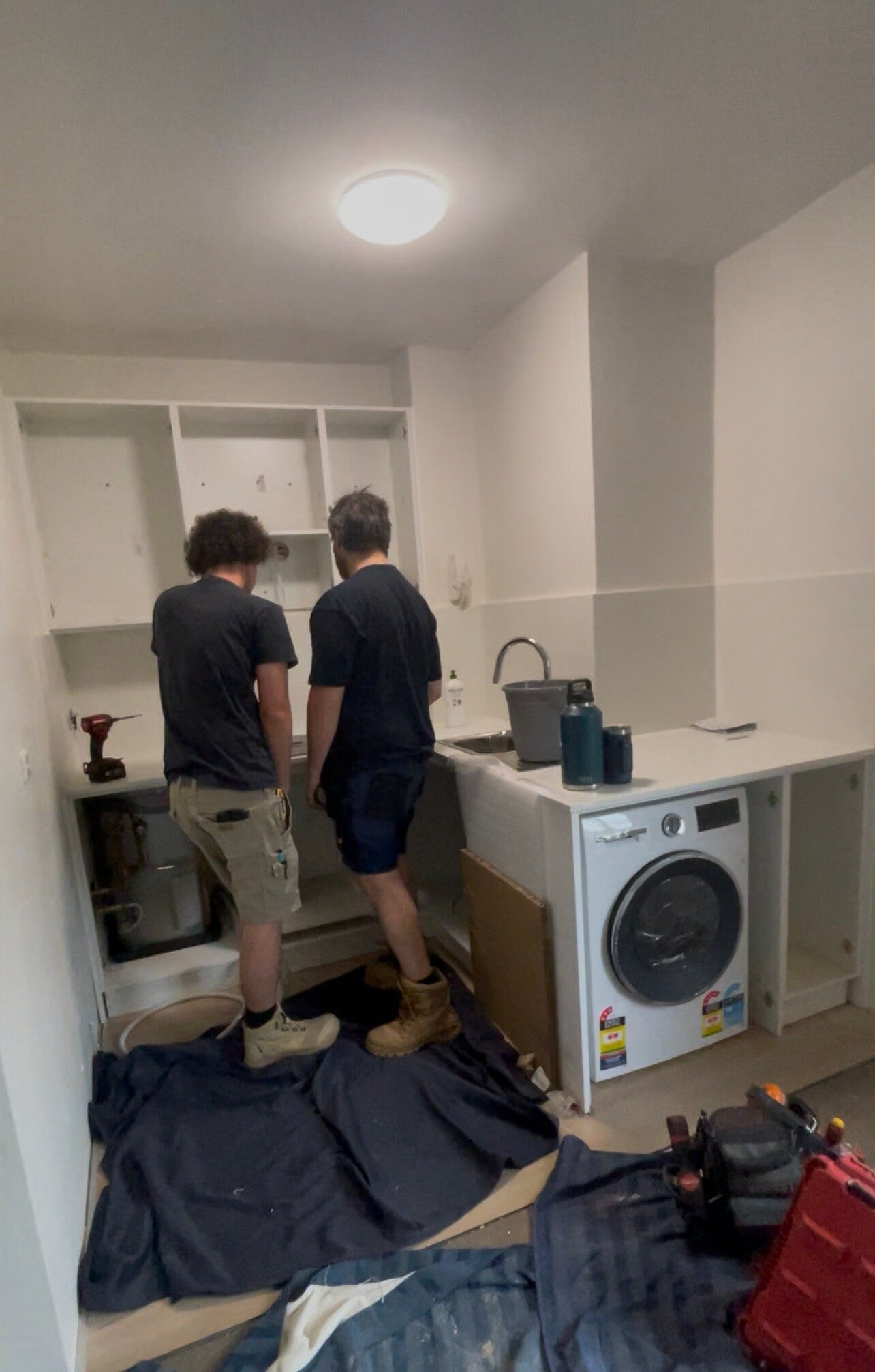Small kitchen renovation in action