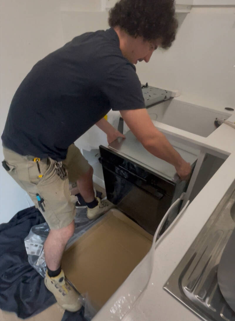 Kitchen appliance installation