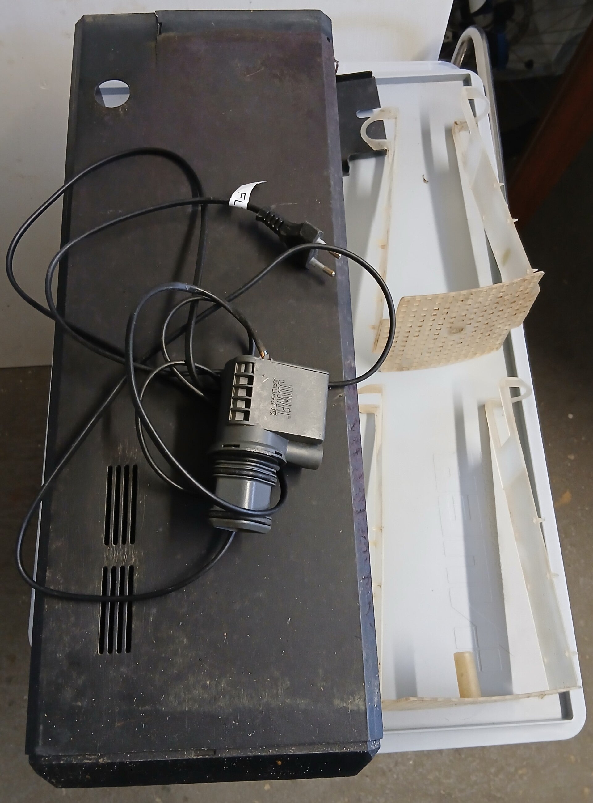 Juwel Eco Flow Filter. Ersatzteilespender