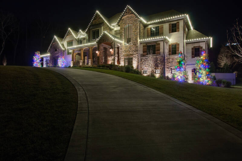 Homewood, Alabama christmas light installation