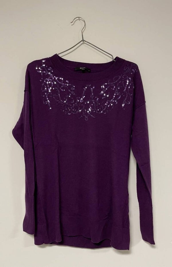 Lila Pullover mit Glitzerbrust