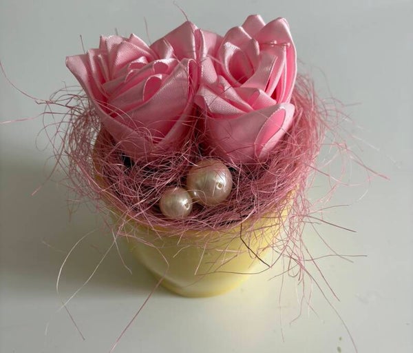 Satinrosen Deko im Tontopf