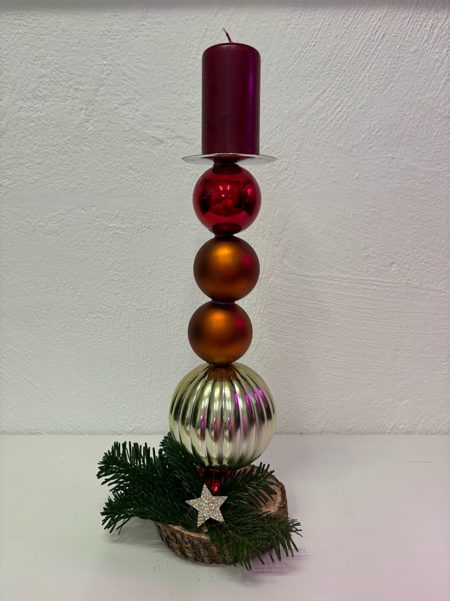 Weihnachtskugelkerzenhalter