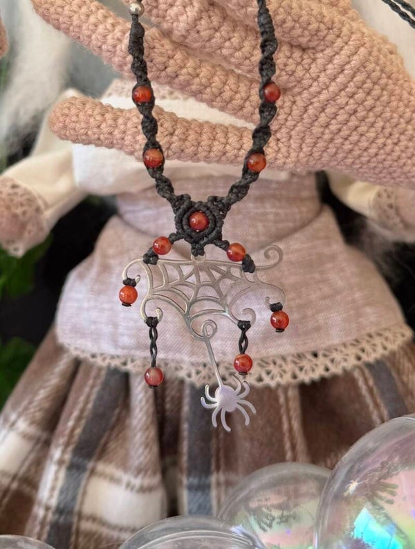 Collier Toile d'araignée