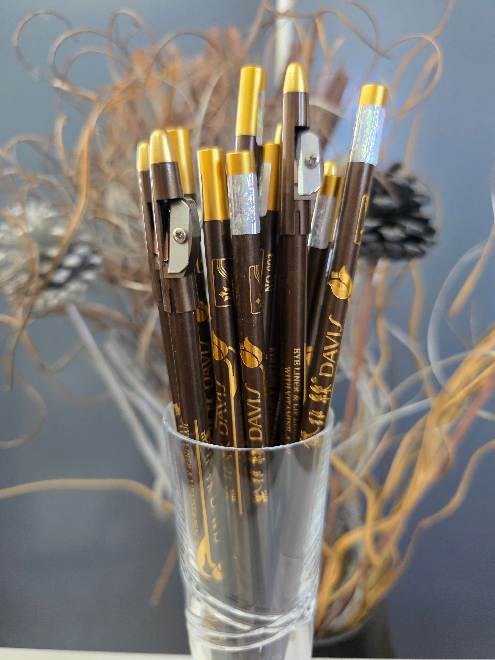 Davis pencil Brown or Dark Brown