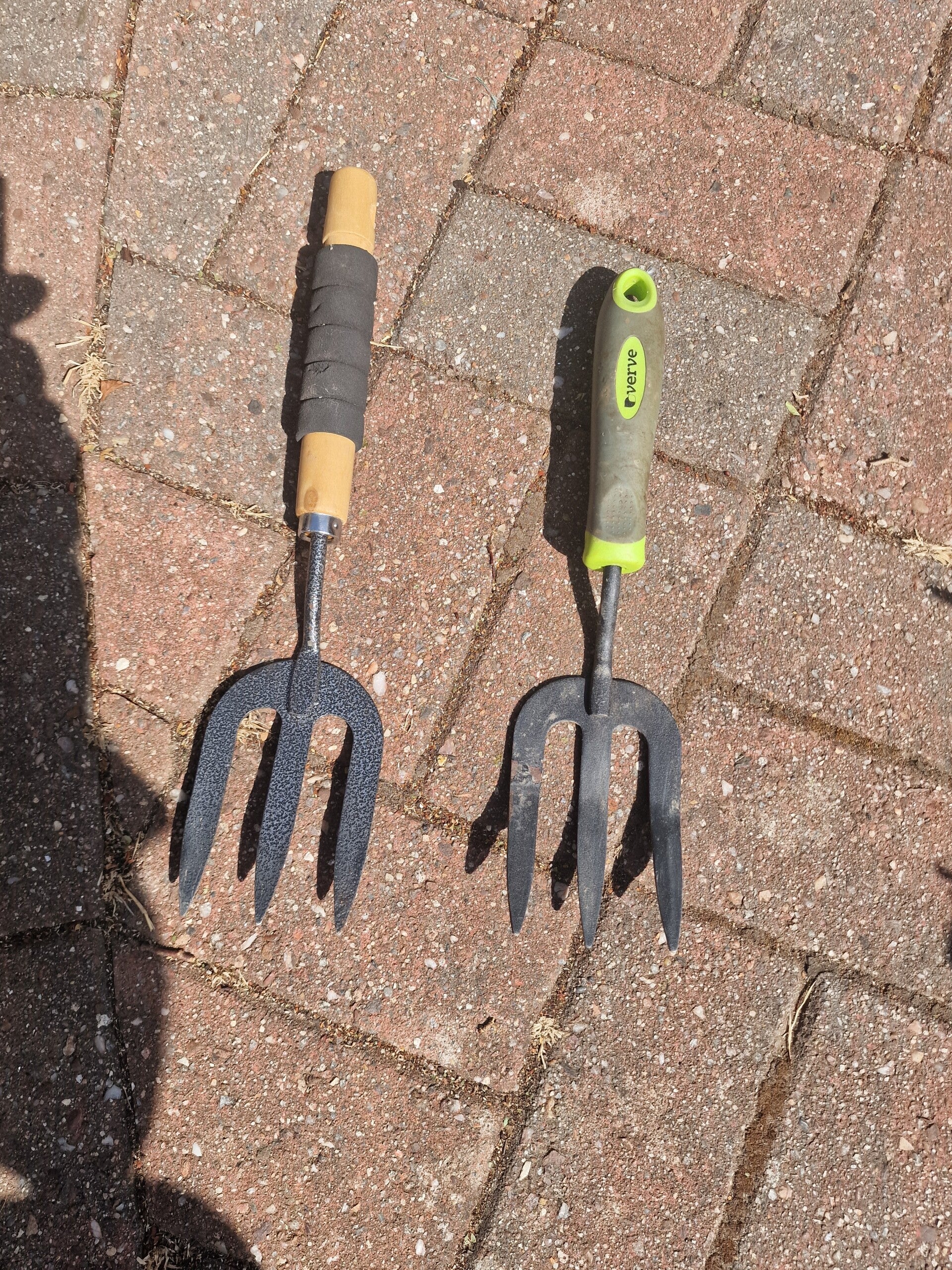 peter-cleaver-3_hand-tools-standard.jpg