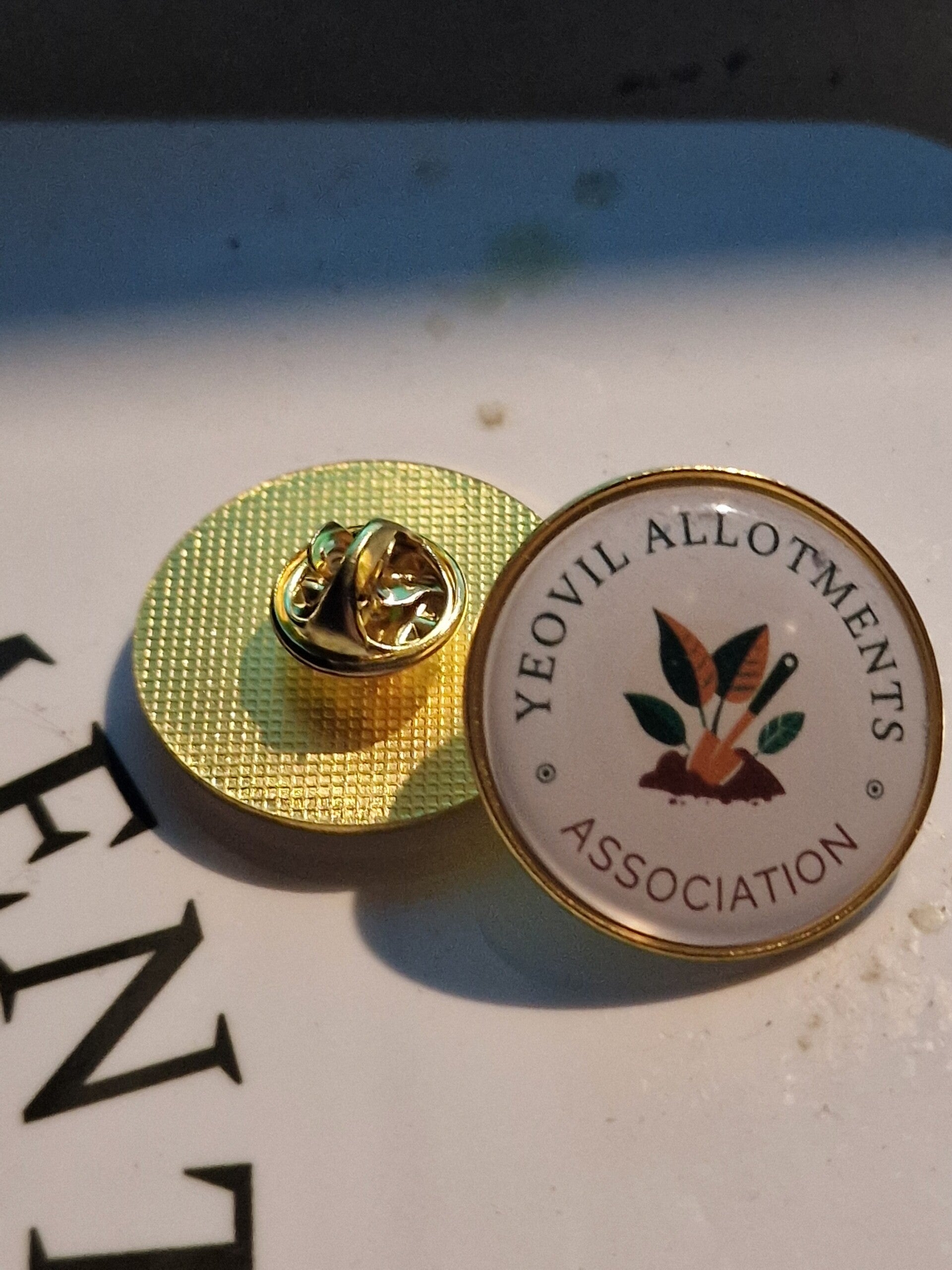 Badge