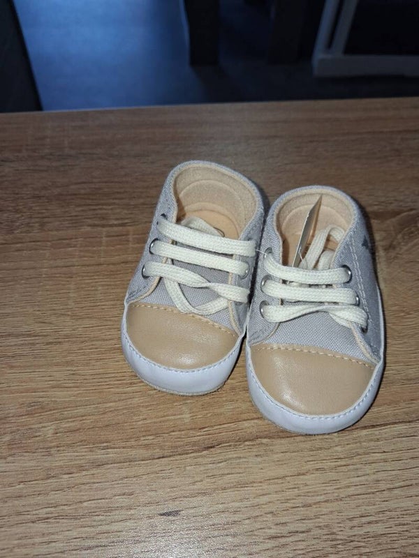 CHA0001 Chaussures Sophie la girafe 18-19