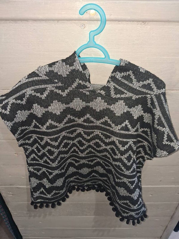 PCF0009 Pull poncho fille 4 ans