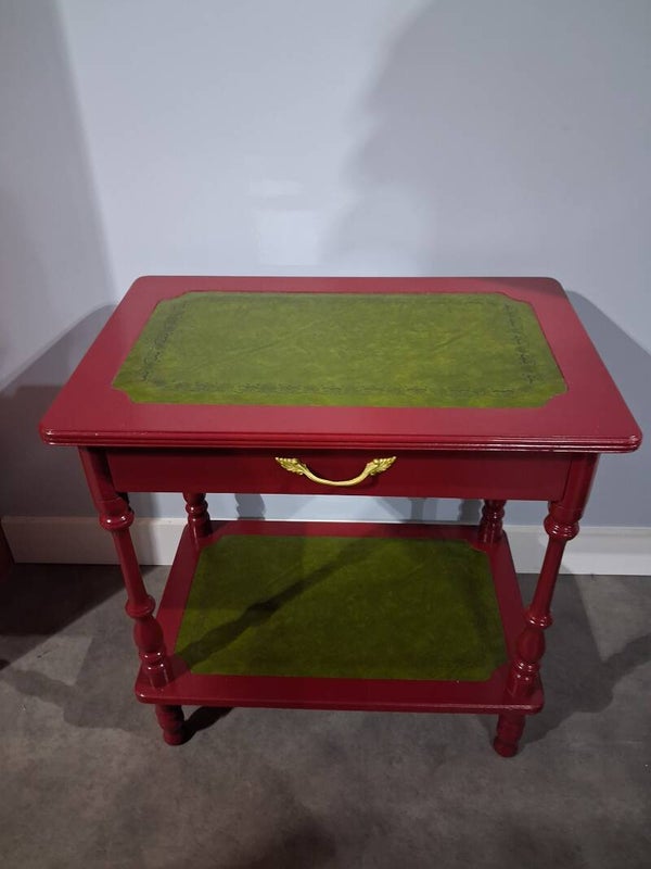 Meuble appoint rouge