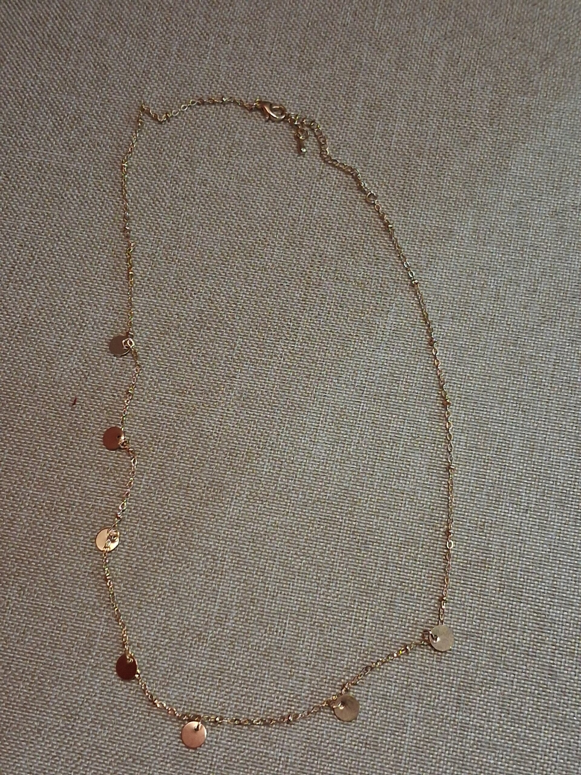 BL21 Collier doré