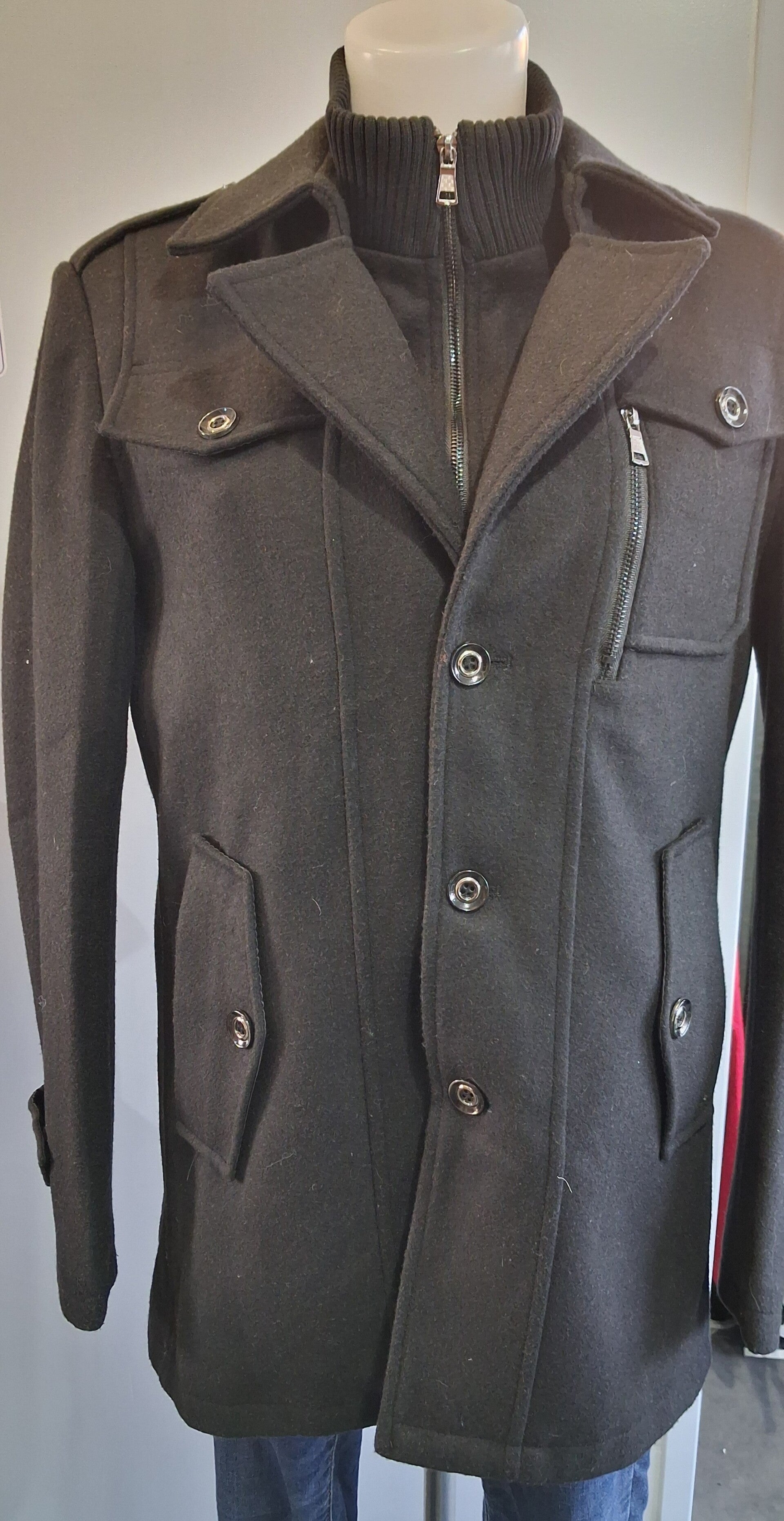 LCH1 Manteau noir L