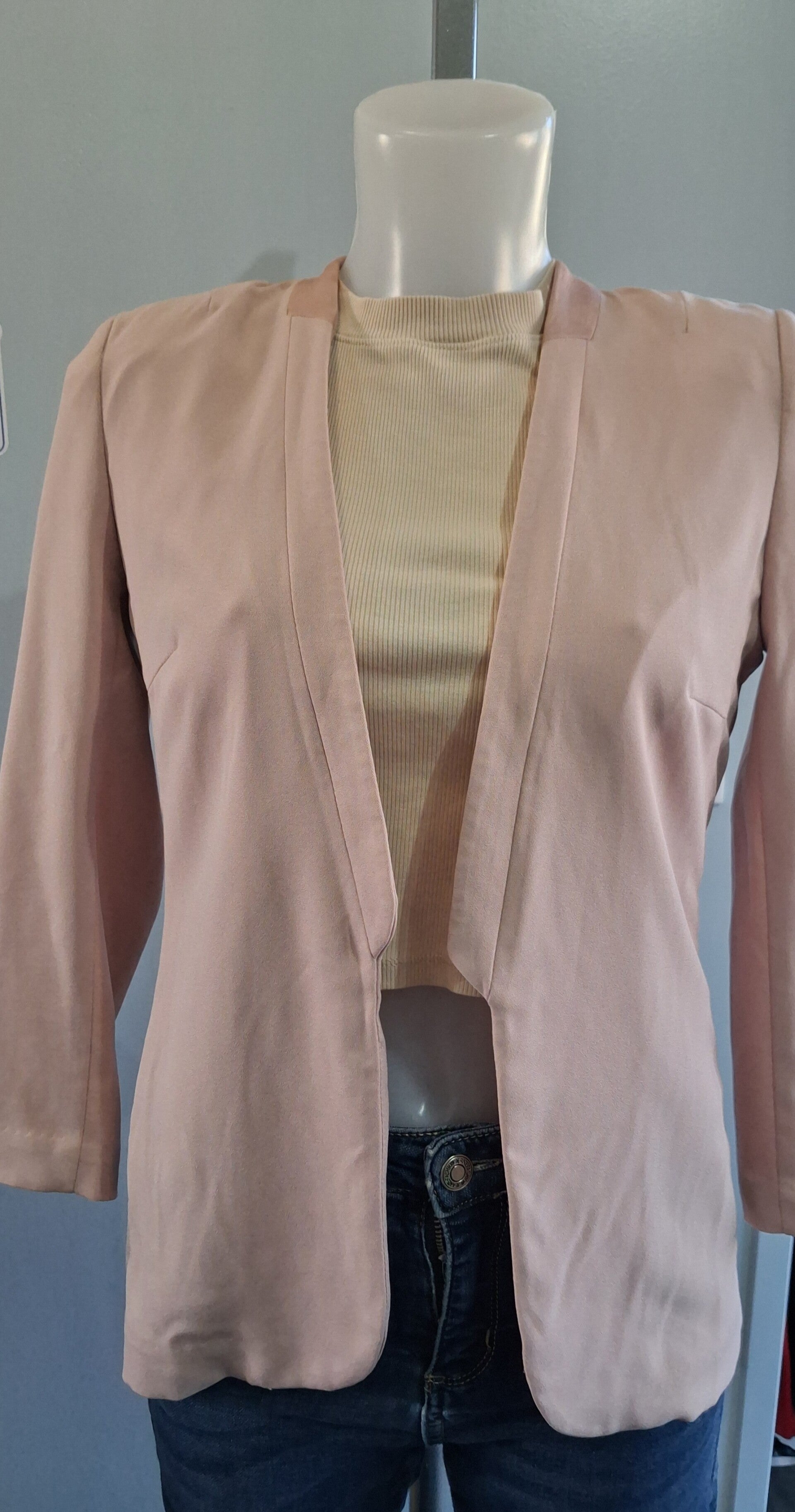 KV31 Veste rose H&M 34