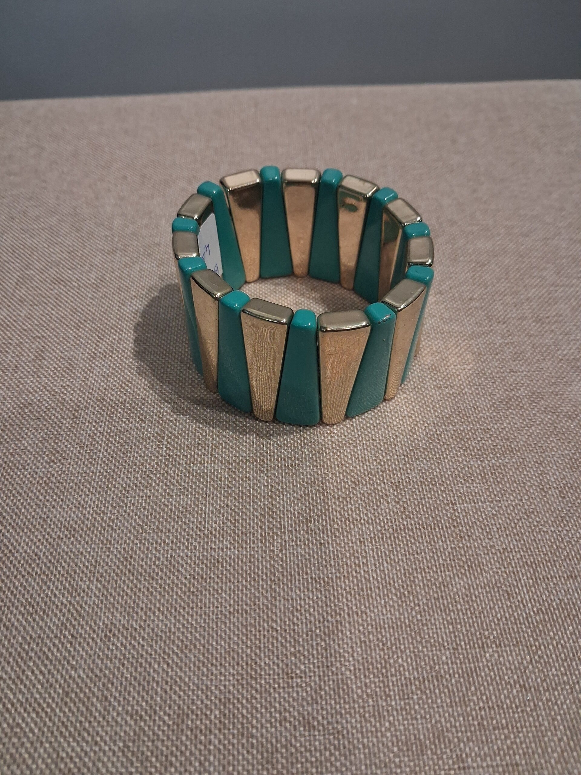 BRA0010 Bracelet synthétique