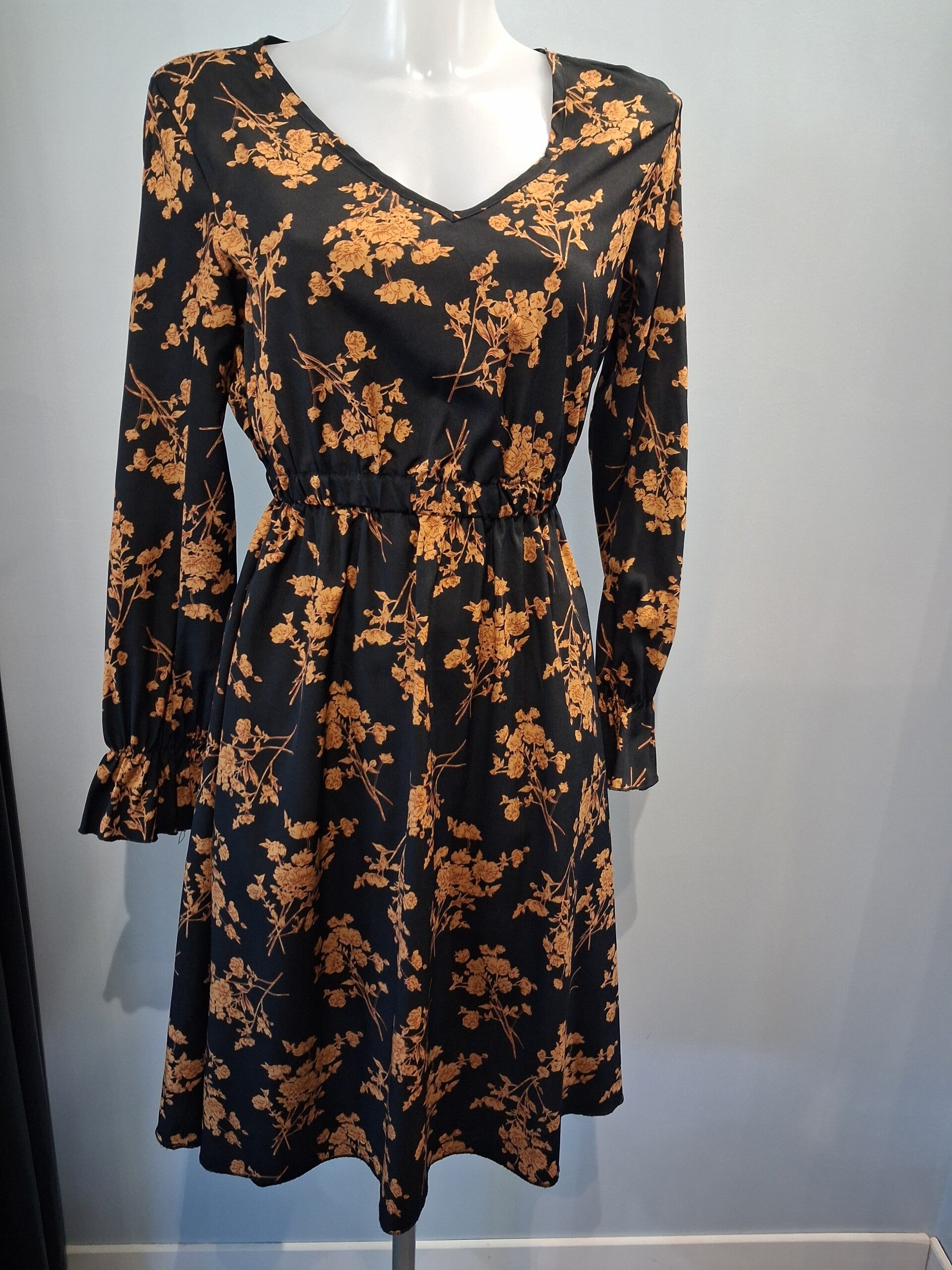 MF33 Robe noire motifs Shein S