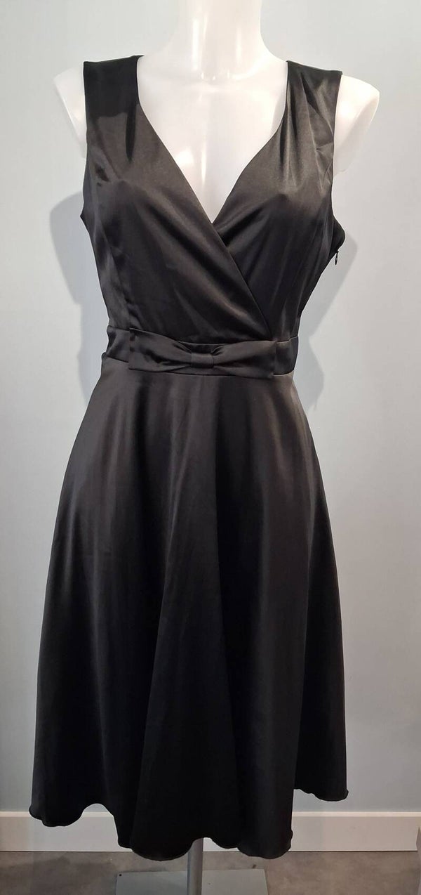 RC0017 Robe noire Naf Naf M