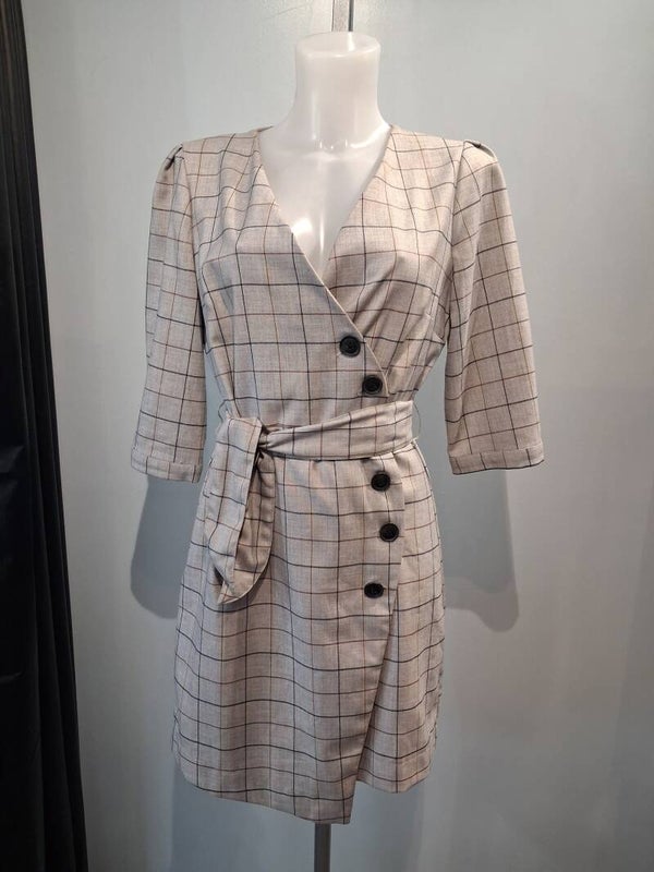 ZC34 Robe carreaux Mango M