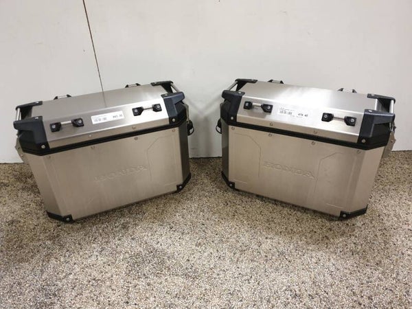 Zijkoffer Alu links - 08L76MKSE00 - CRF1100