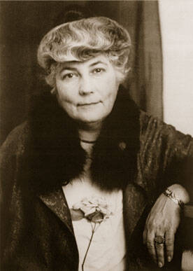 helena_roerich_1-standard.jpg