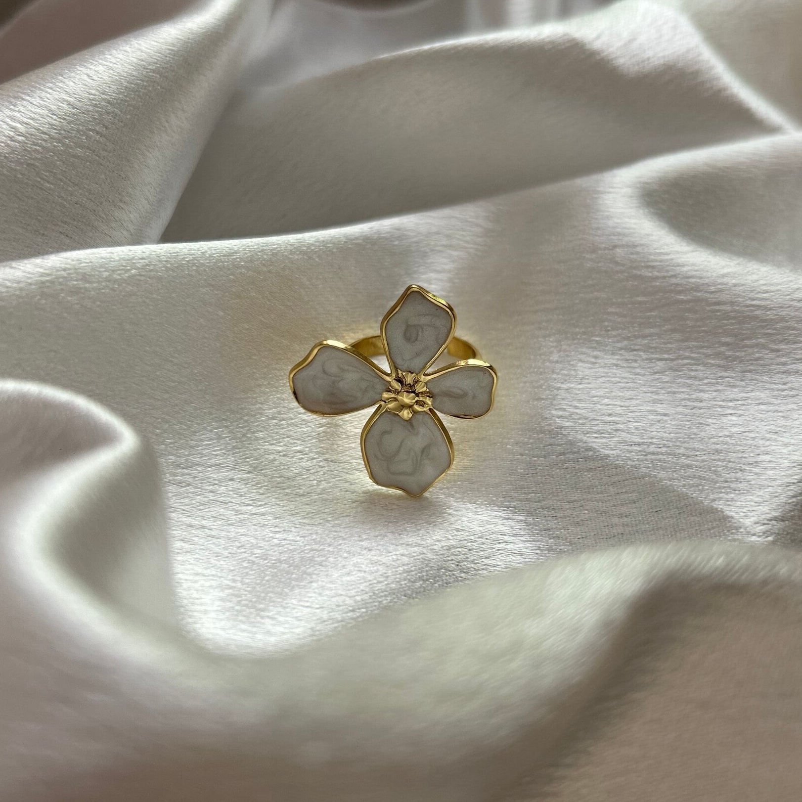 Ivory Bloom Ring