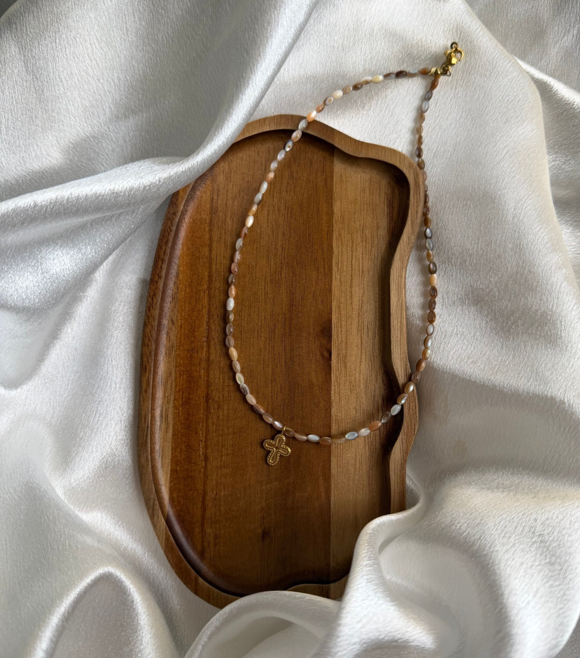 Grace Caramel Necklace
