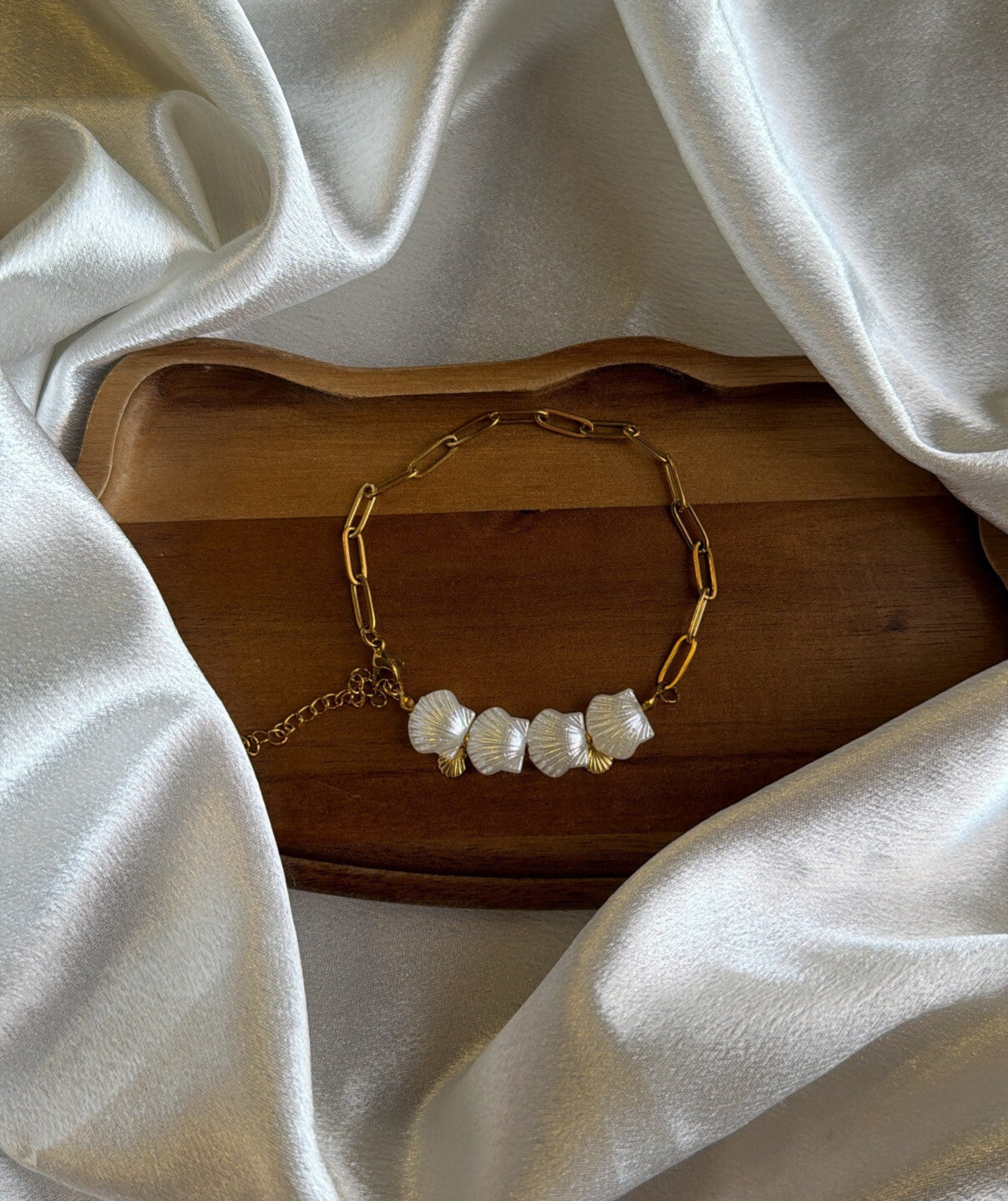 Shell Tide Anklet