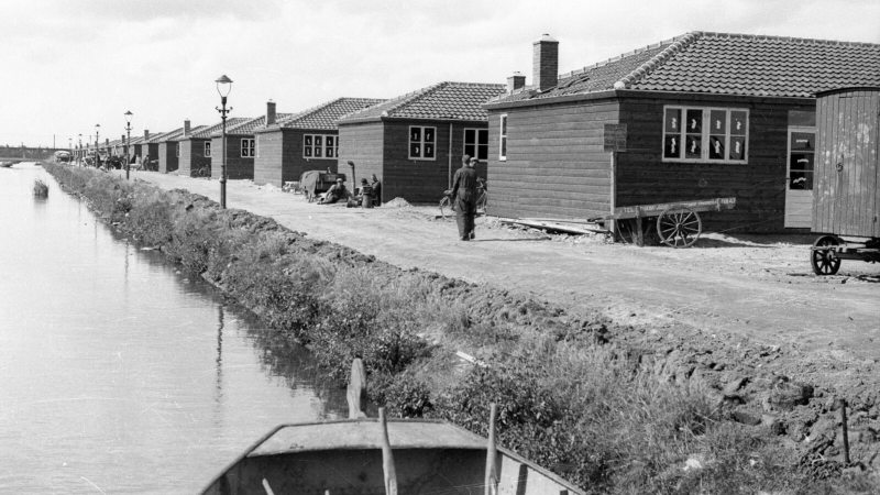 1940 Drentse Dorp langs het Noorderkanaal