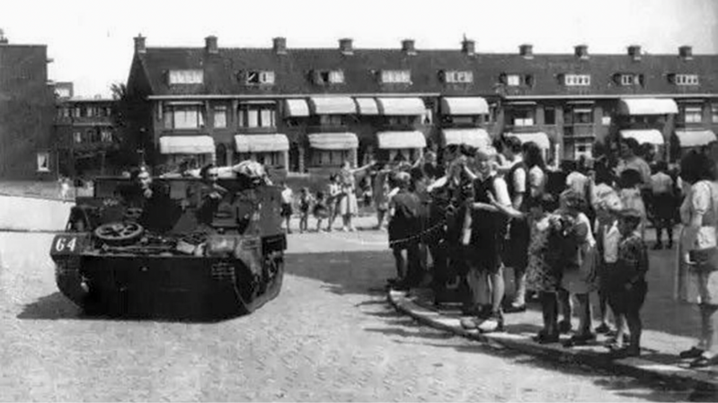 8 mei 1945 Lisplein