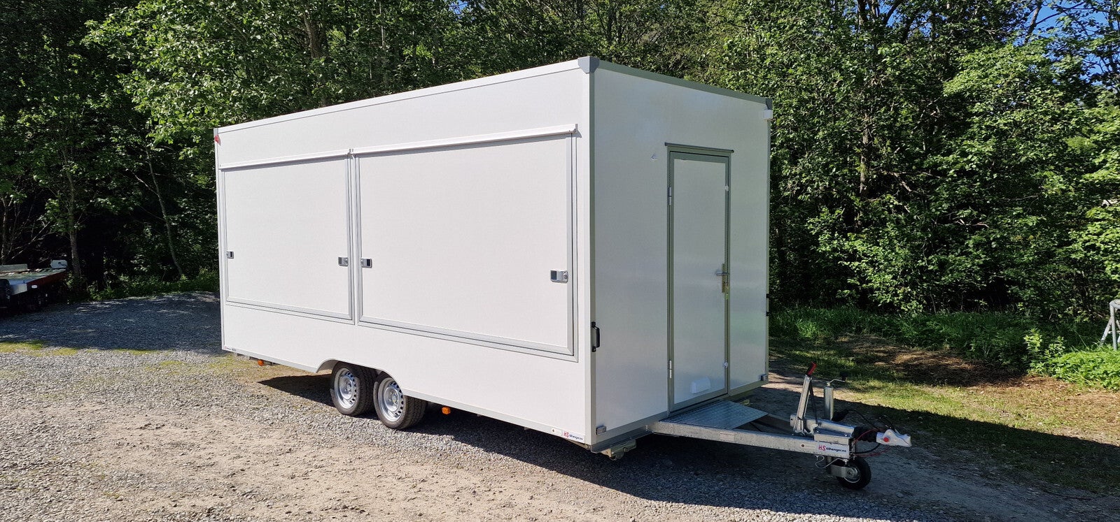 Remorque  / Chariot de vente professionnel – 4 m – Haut de gamme