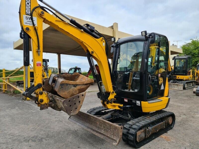 JCB 8026 CTS – 2,8 T
