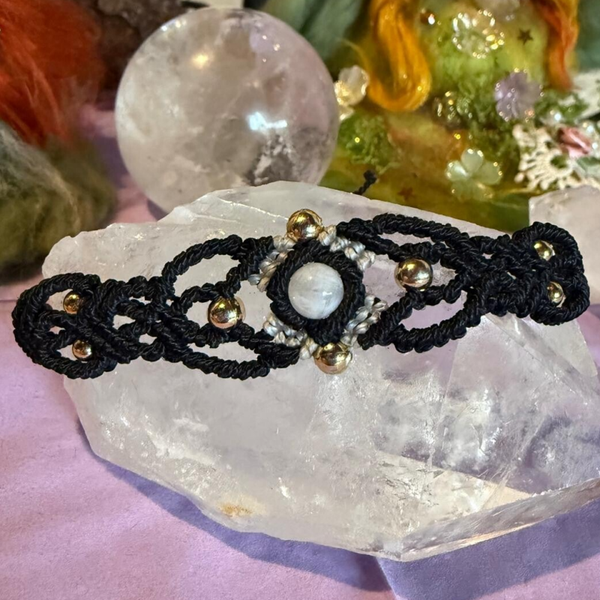 Makramee Armband zweifarbig - Schwarz/Regenbogenmondstein