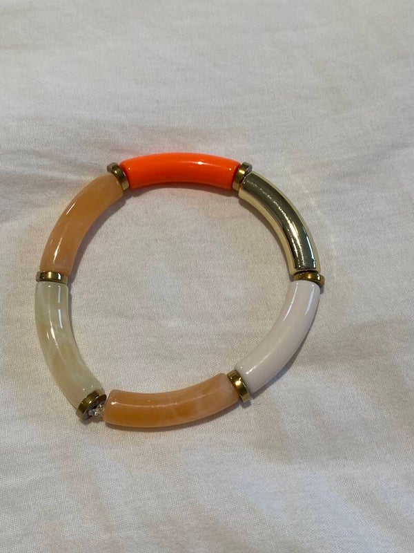 Tube armbandje 1