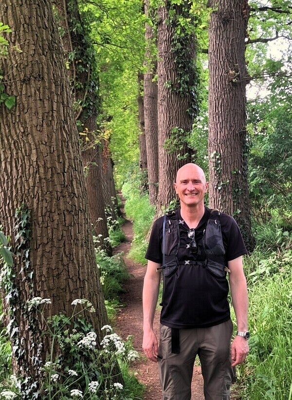 Met Frank Kooij geniet je van unieke groepswandelingen en maakt eigen gemaakte en unieke routes. Frank Kooij organiseert gezellige groepswandelingen in Brabant. Ik ben jullie wandelgids voor unieke groepswandelingen in Brabant.