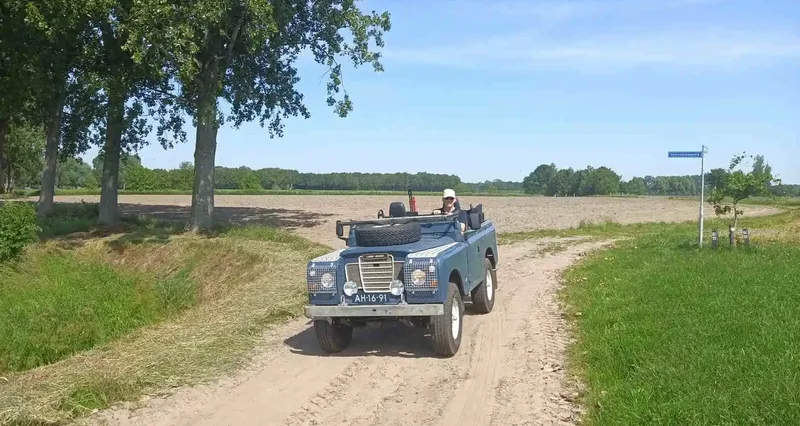 Wandelen door de Meierij in Liempde. Wandelen naar het Duits Lijntje. Spoorlijn tussen Boxtel en Wesel (Dld.)