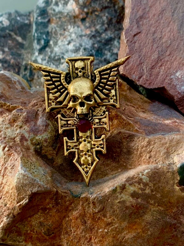 Inquisitor Badge - Inquisitor Rosette Badge - Gold Colour