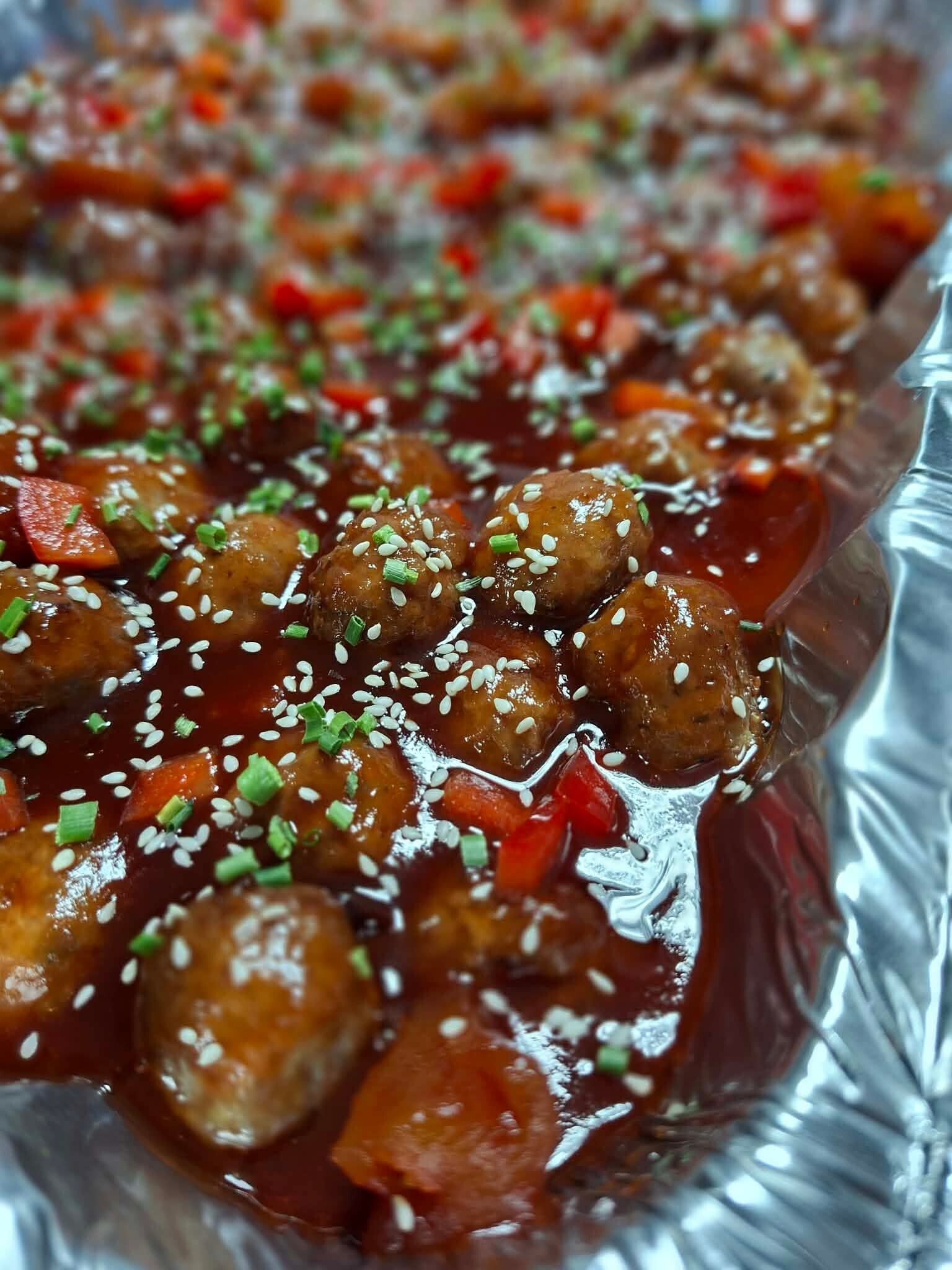 SWEET & SOUR
