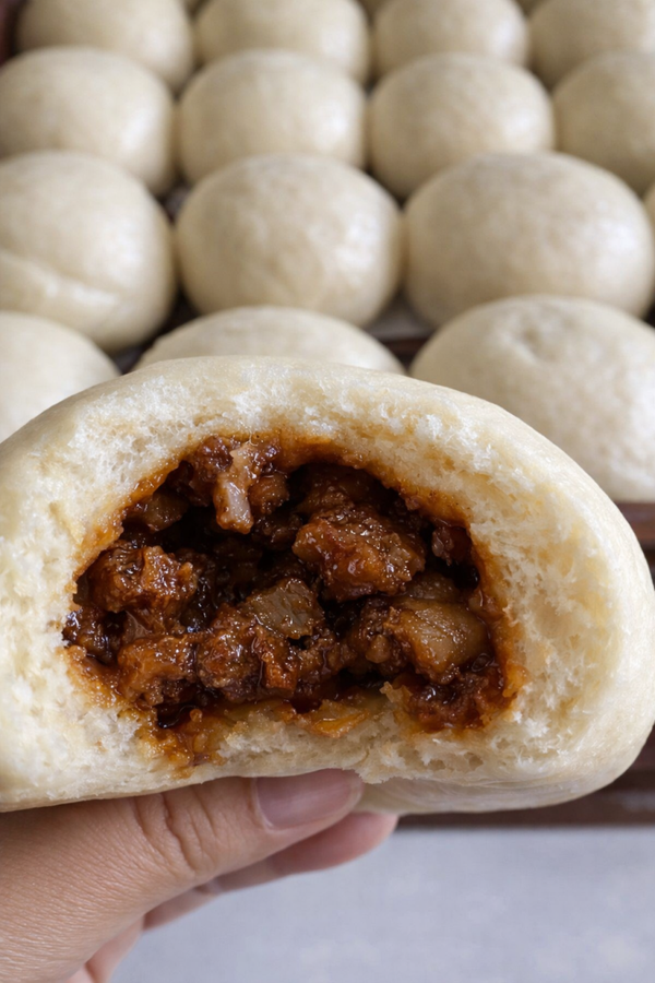 Keke Mamoe ( Lamb Bun)