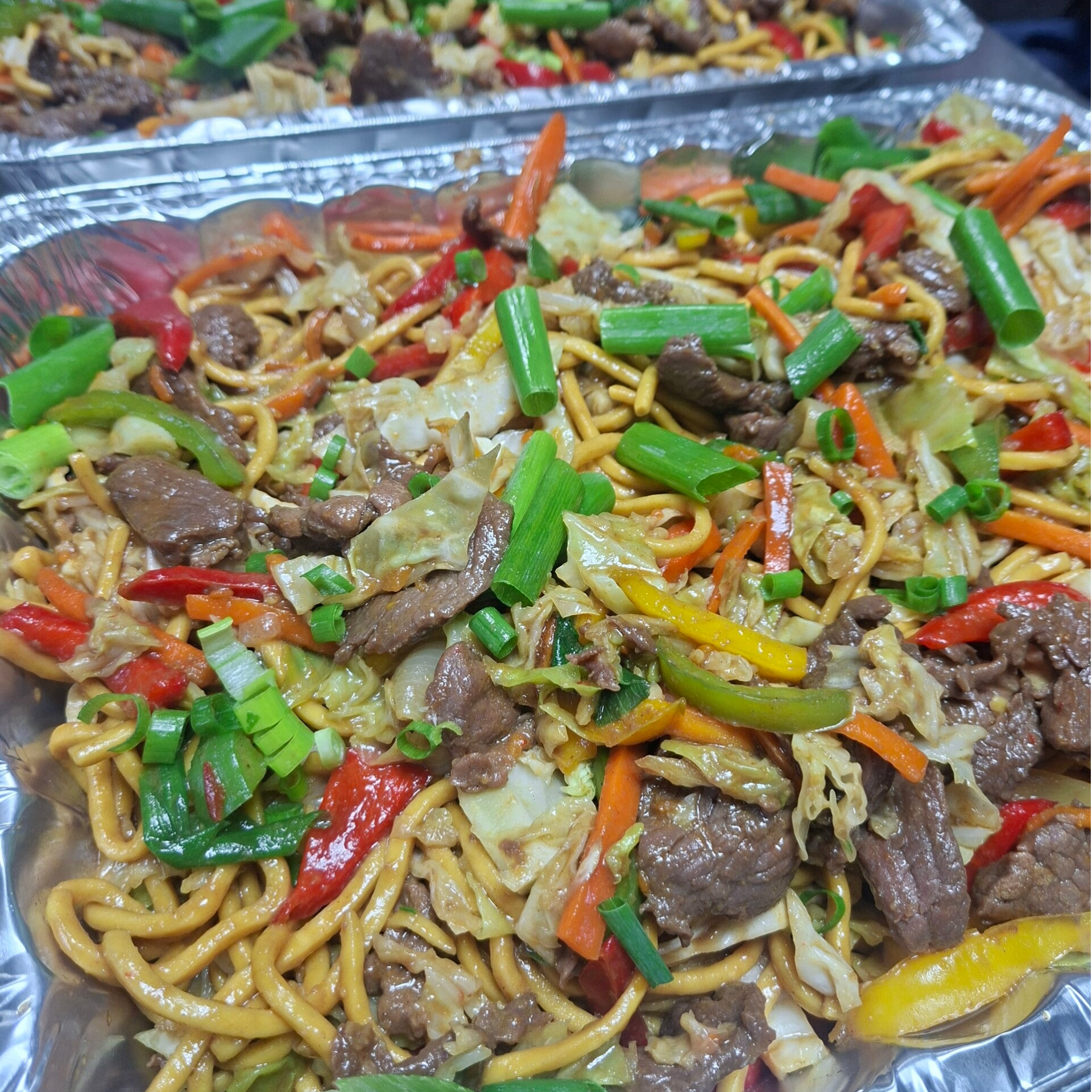 SIAUMEGI (CHOWMEIN)