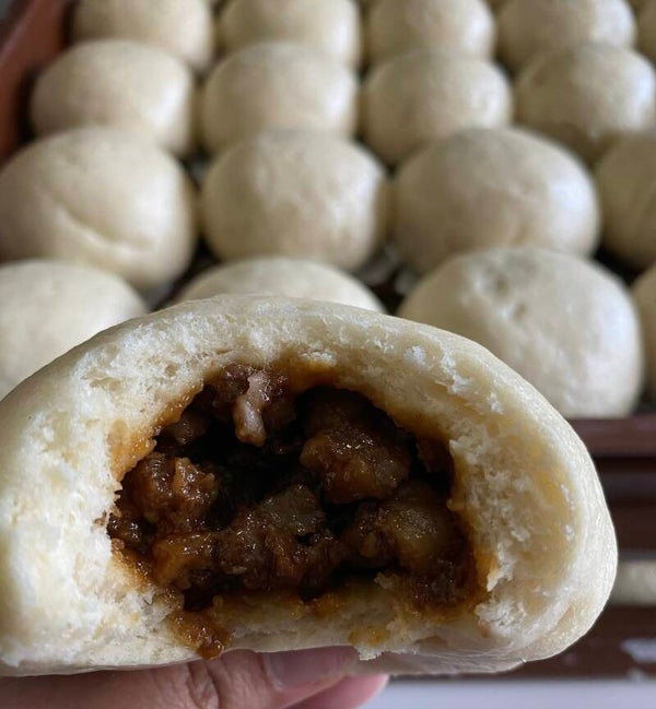Keke Mamoe - Lamb Bun