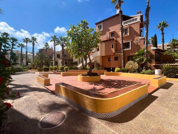 Appartement RDC 2Chb 1SDB Garage 50m de la mer