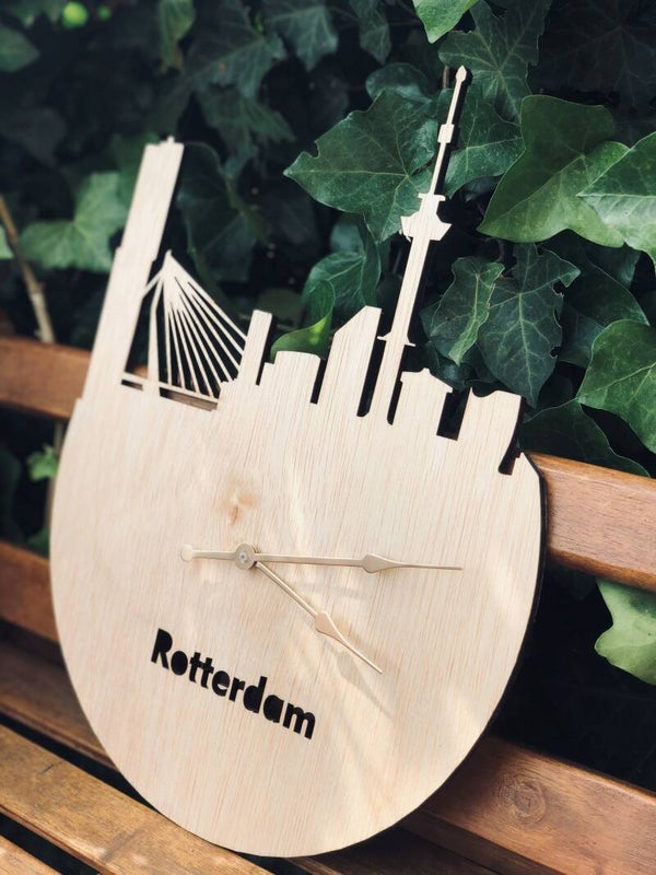 Wandklok met skyline Rotterdam