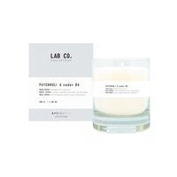 Geurkaars 40 uur – LAB CO – Patchouli en Cedar #4 - Sandelhout Bourbon vanille Exotische houtsoorten - 200 gram