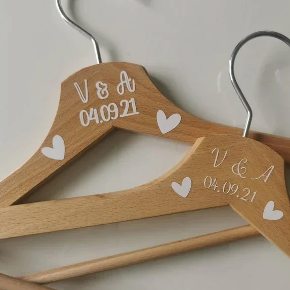 Cintre personnalisé