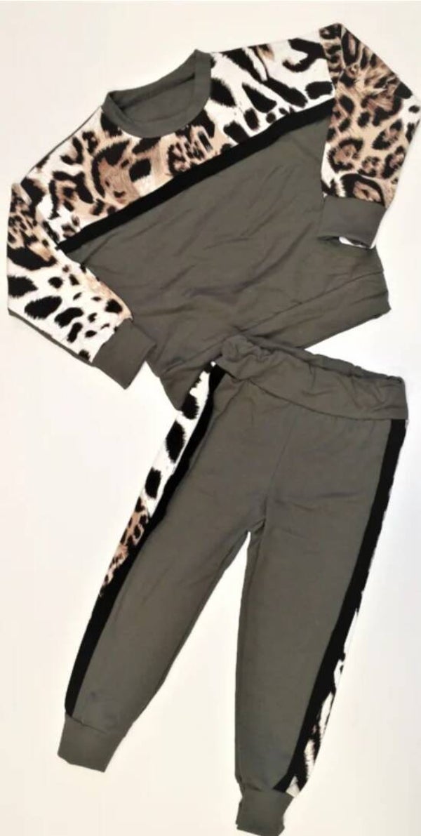 Little bit of leopard army green