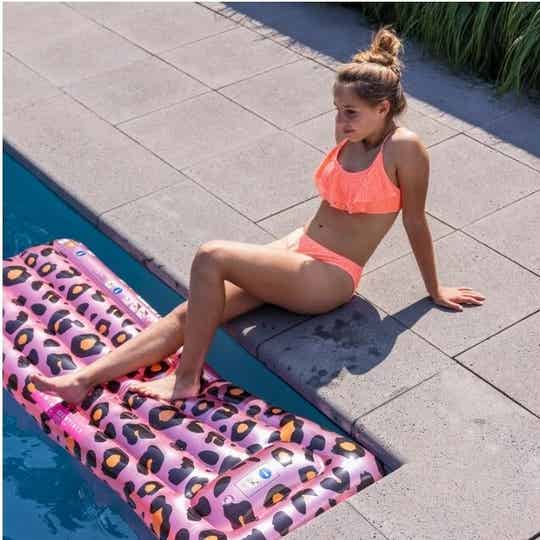 Luxe luchtbed panterprint rosé goud