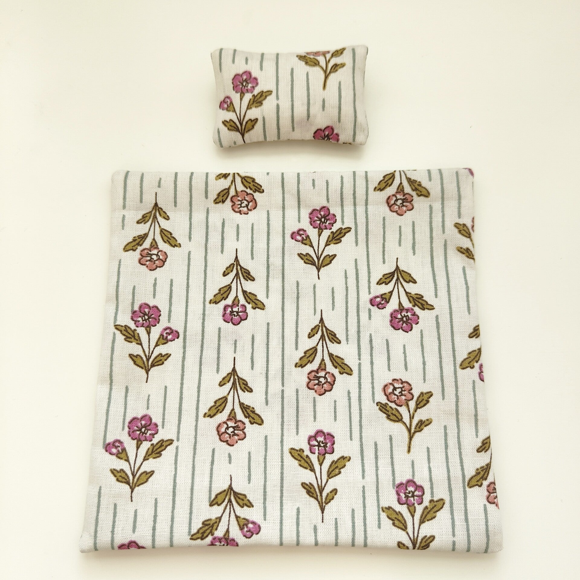 Beddengoed bloemen & streepjes (1 persoons)