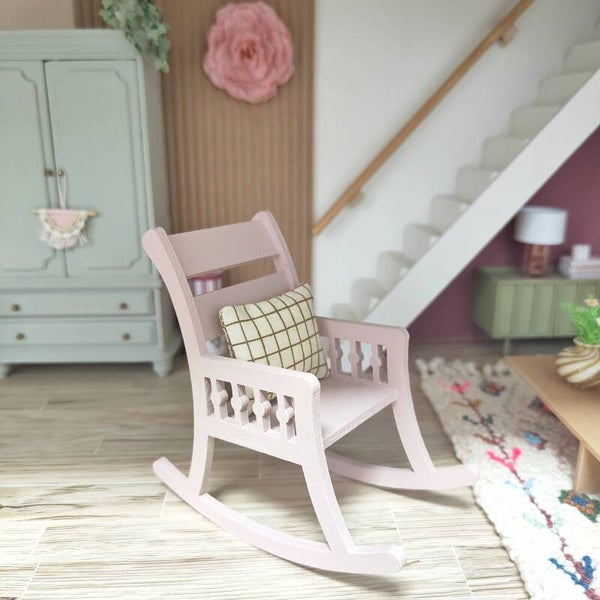 Schommelstoel oud roze Upcycled
