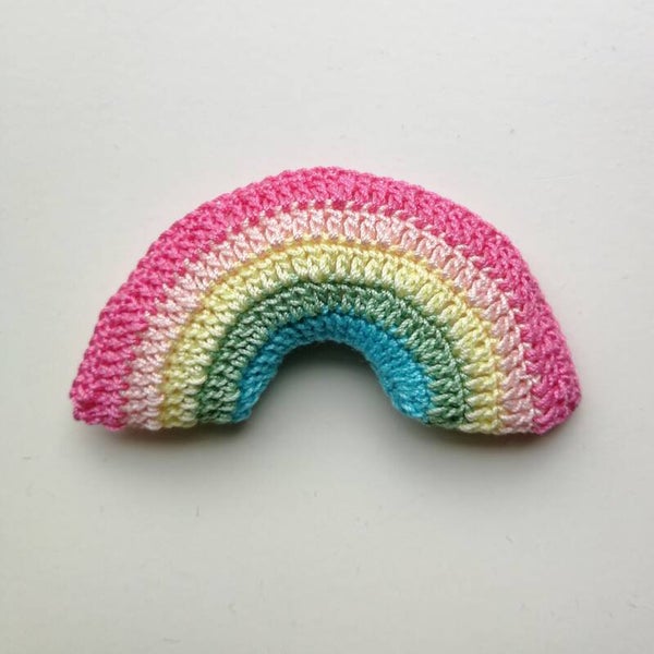 Regenboog kussentje Roze /Licht Geel