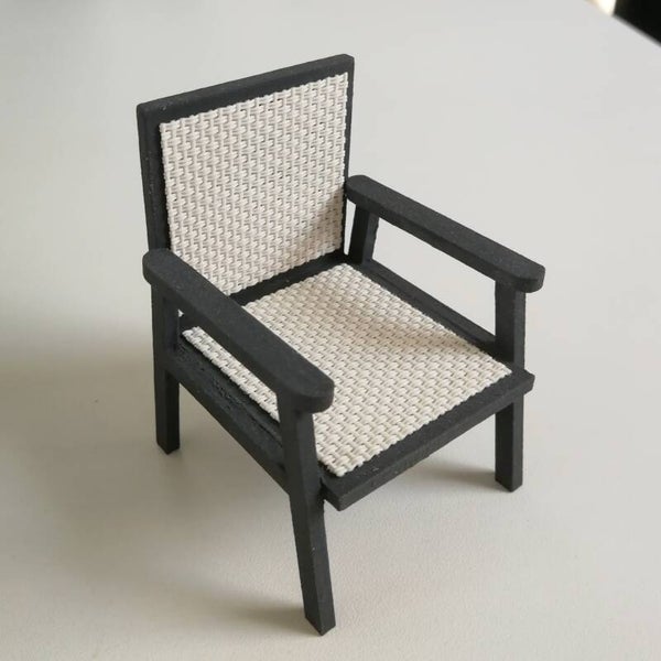 Stoeltje Karlijn 1:12