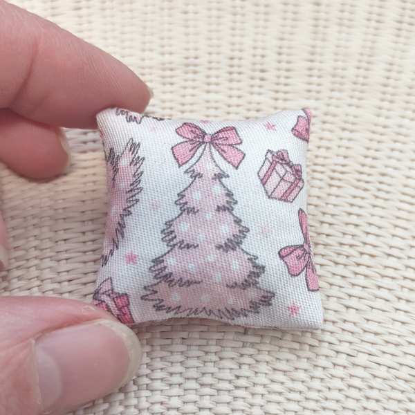 Kussentje Kerstboom met strik